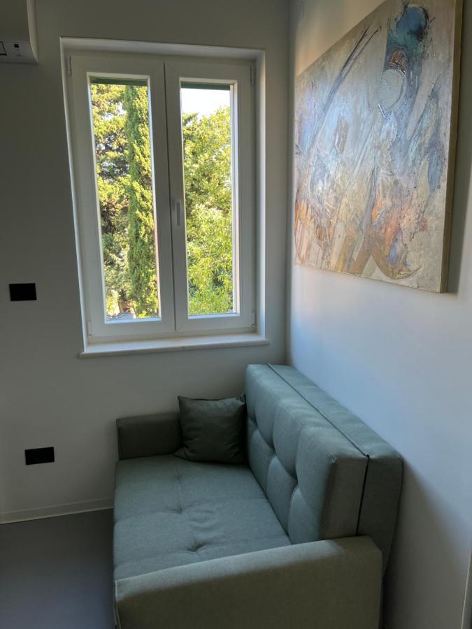 Pollux Apartment *